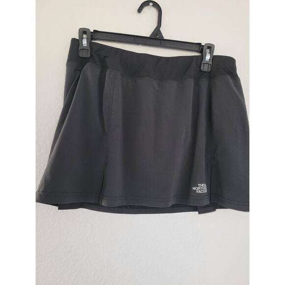 The North Face Women's Black Skort Active Wear Skirt size‎ Medium #17 - Picture 1 of 5